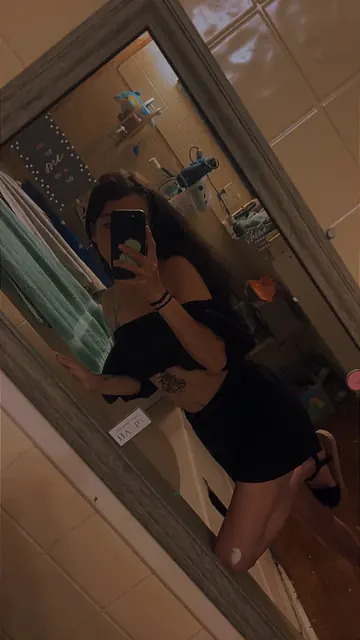 Babydoll OnlyFans petite tattooed girl