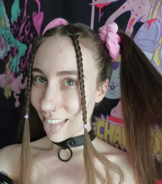 lilijunex OnlyFans creator with exclusive videos