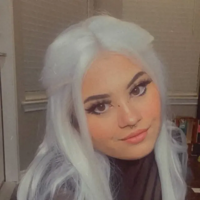 Lilithspetal OnlyFans soft emo girl