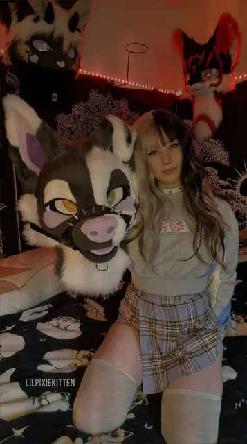 Lilpixiekitten OnlyFans Fantasy Toy Artist