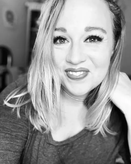 Lillianwet OnlyFans blonde creator