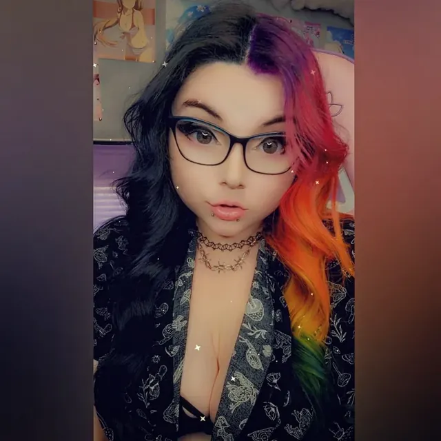 Lillybeanx3 OnlyFans playful personality