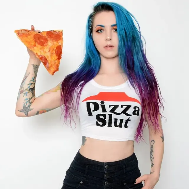 Lillybluemoon OnlyFans slim tattooed alternative creator