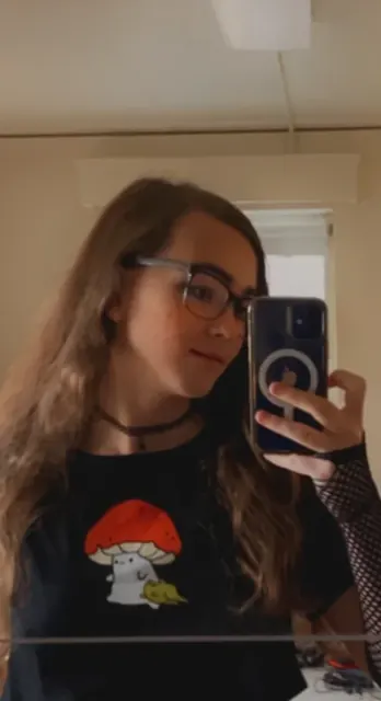 Lily OnlyFans creator with exclusive content