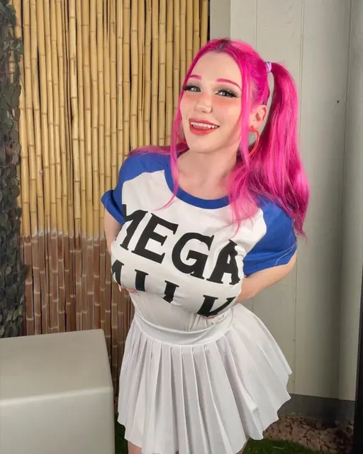 Lilylou TV OnlyFans slim red-haired beauty