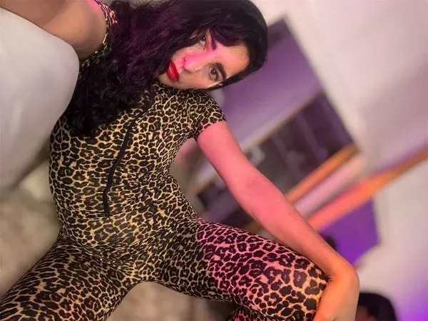 linassenses OnlyFans Mind Control Goddess
