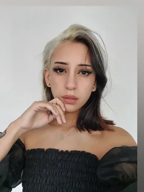 Linda OnlyFans fun content creator