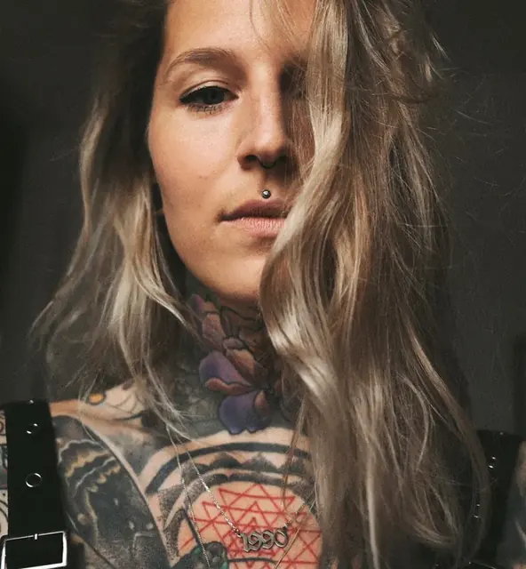 lisa.rocketcock_VIP OnlyFans Alternative Model