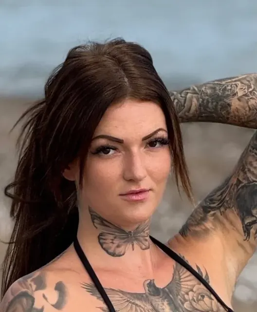 Space Bunny OnlyFans tattooed brunette creator