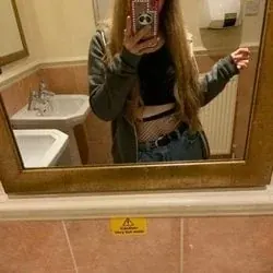 Lisland 🌼🐱 OnlyFans creator with a fun personality