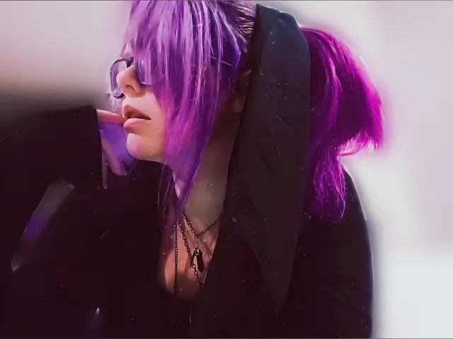 Khloe Dallas OnlyFans playful creator