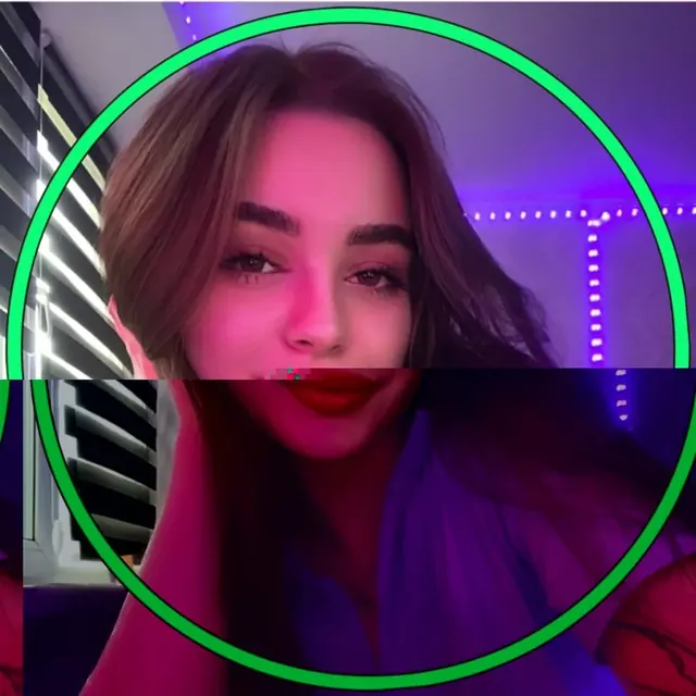 Vicky OnlyFans creator with vibrant personality