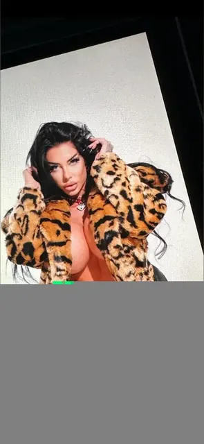 Lindi Nunziato OnlyFans creator with stunning photos