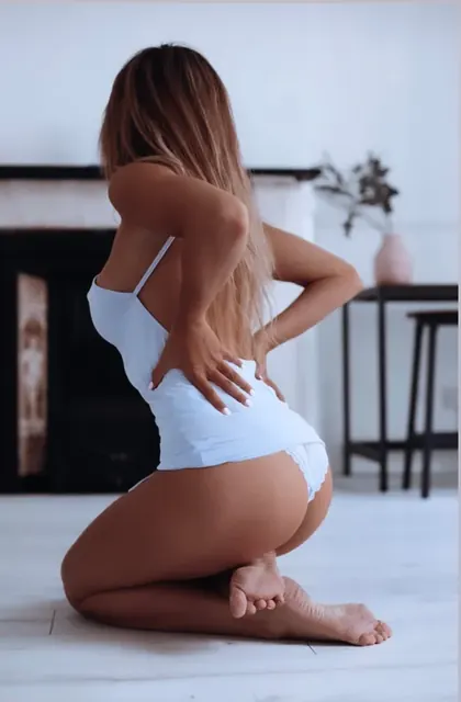 lola rose x (@lola.rose.x) OnlyFans exclusive creator profile photo
