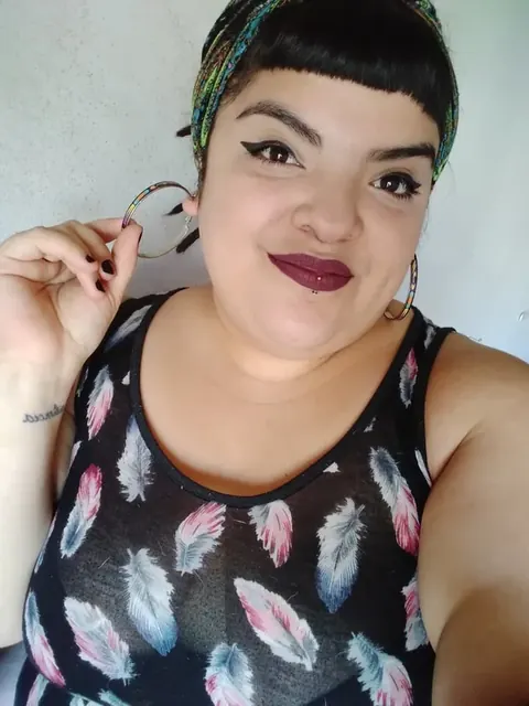 Lola OnlyFans virtual girlfriend