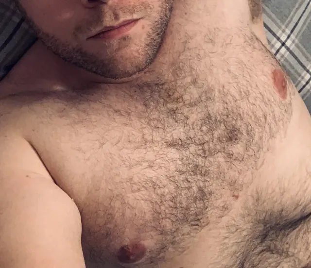 LHugeCummer OnlyFans British guy