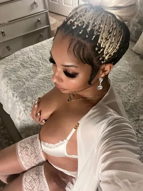 LoveAngelTay OnlyFans blonde trans girl