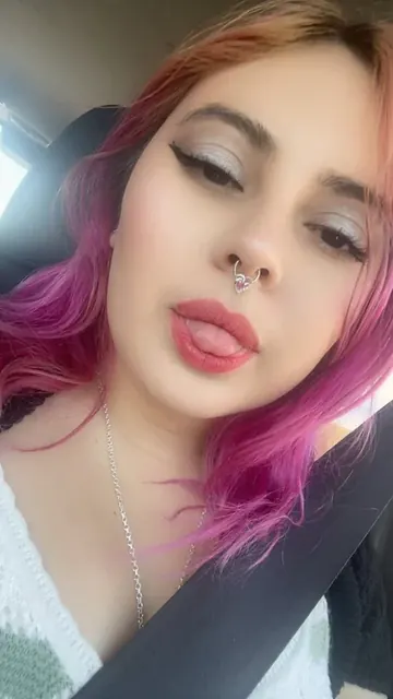 Lovely Kitten OnlyFans alternative content creator