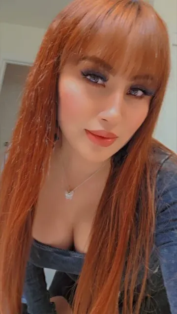 .Yulss. OnlyFans creator with a focus on high heels