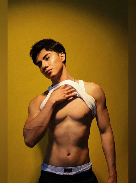 Lucaambrose OnlyFans creator with engaging content