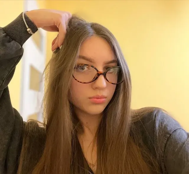 Lucia🌸 on OnlyFans with a vibrant personality.