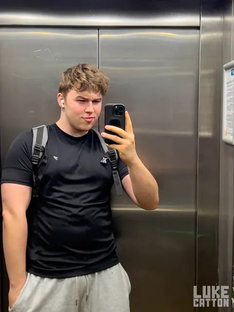 Lukecatton OnlyFans creative and engaging content