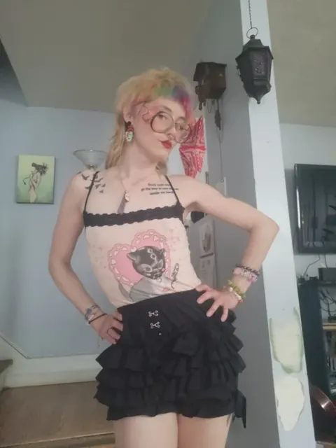 Lulu OnlyFans goth and tattooed creator