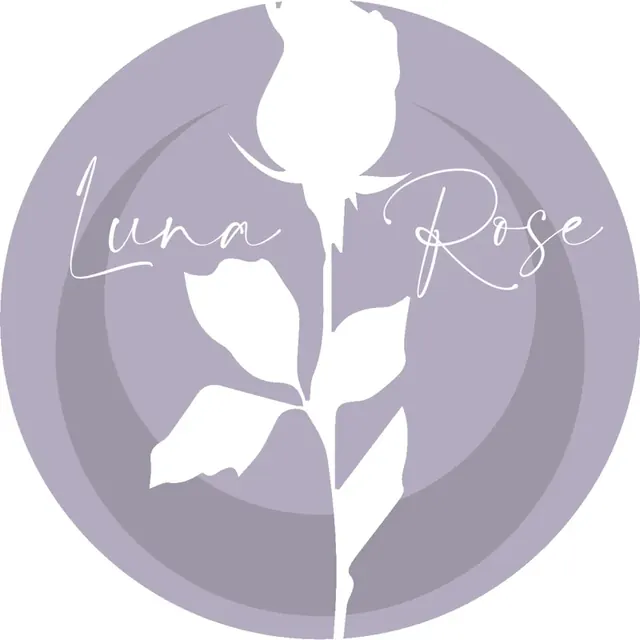 Lunarrose OnlyFans creator with exclusive content