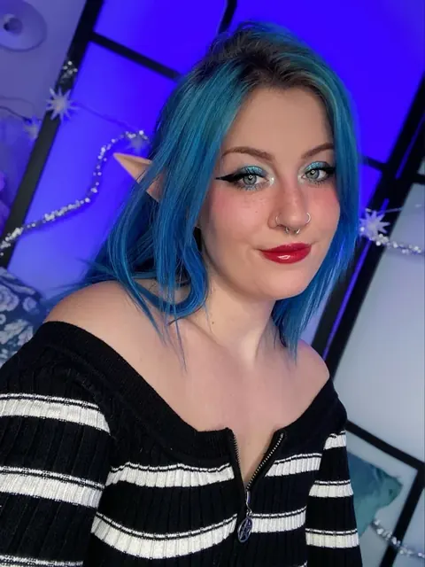 your scandinavian sweetheart OnlyFans profile picture - goth creator