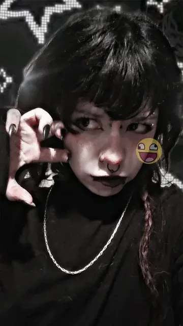 Luthienkitty OnlyFans alt content creator
