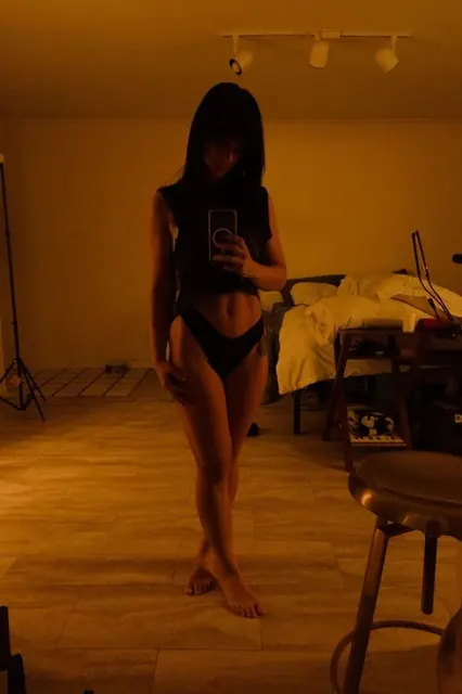 Lux LeStrange OnlyFans exclusive content creator