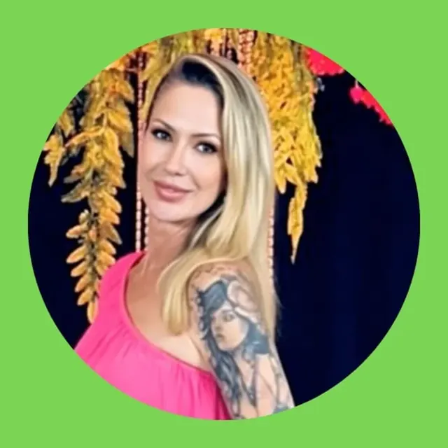 m1lf_electra OnlyFans engaging content creator