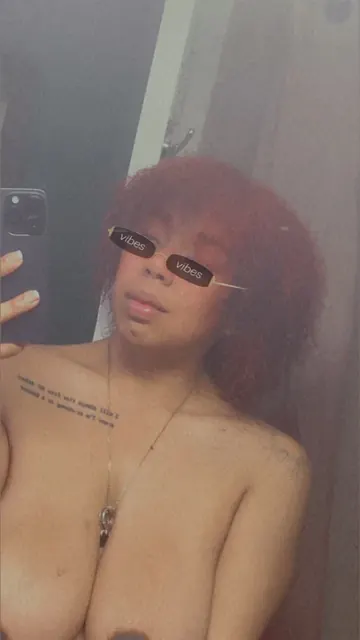 Madam Minx OnlyFans bisexual switch