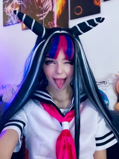 Madnessalice OnlyFans creator with daily content