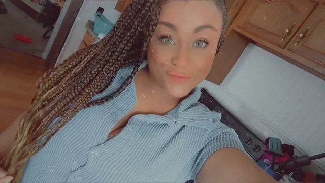 Mamalexxxc OnlyFans creator with fun personality