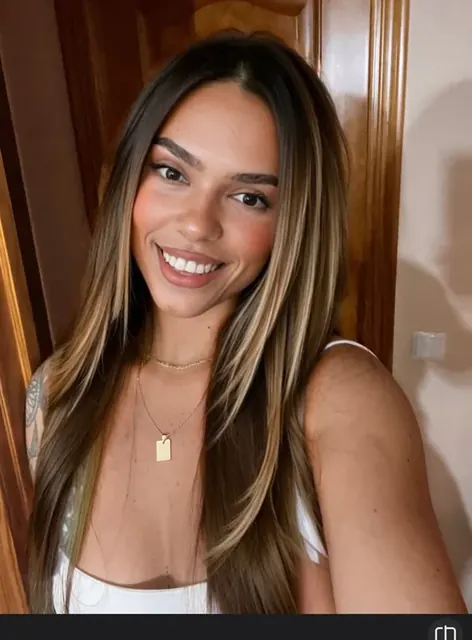 Mandy OnlyFans tattooed brunette