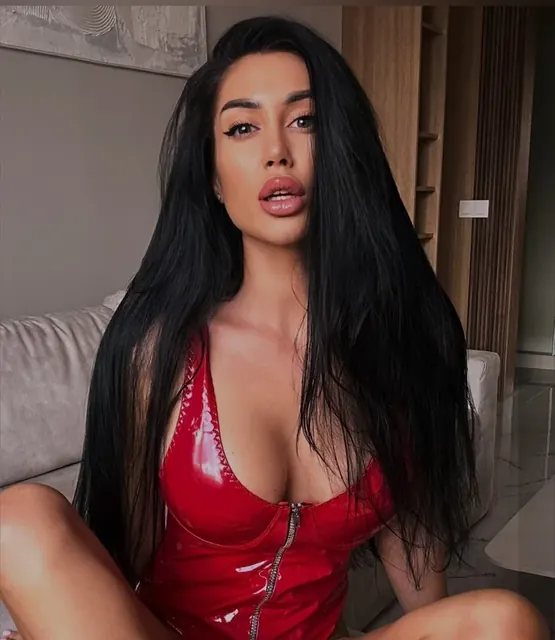 MARI OnlyFans creator offering strict femdom experience.