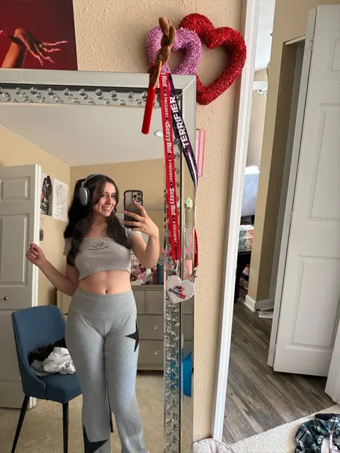 Mariana OnlyFans creator with a stunning body