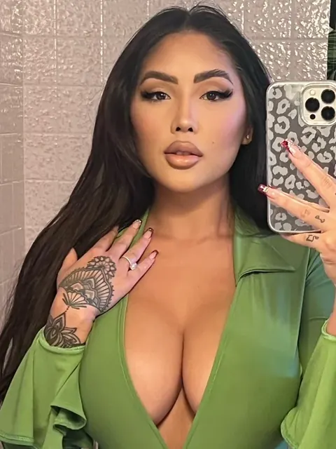 Marie Madoré OnlyFans profile picture - Glamorous creator