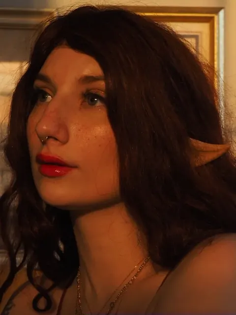 Marina Dove OnlyFans creator with fine art erotica