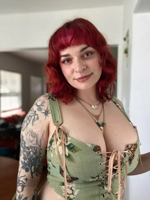 Mari Sappho OnlyFans profile picture - Curvy tattooed creator