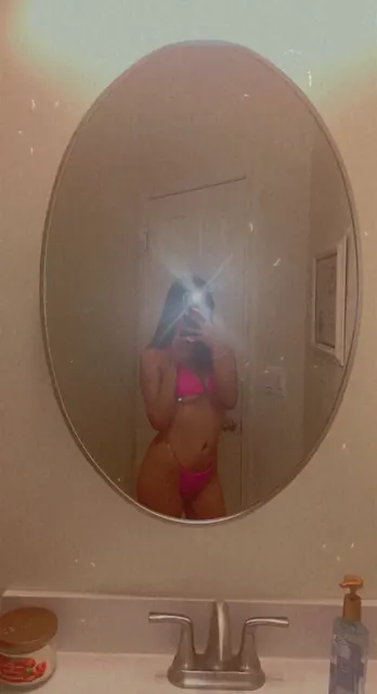 Mari OnlyFans creator with fun content