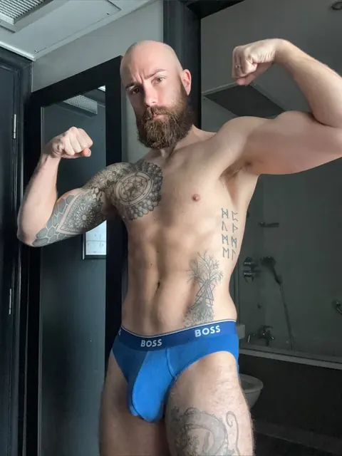 Masterdomuk OnlyFans Alpha Dom content