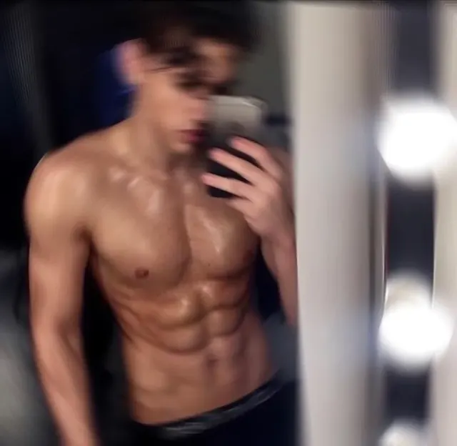 MasterUK VIP OnlyFans British male creator