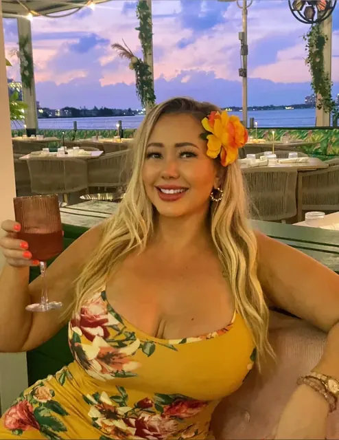 Matessa Nicole OnlyFans beach lifestyle creator
