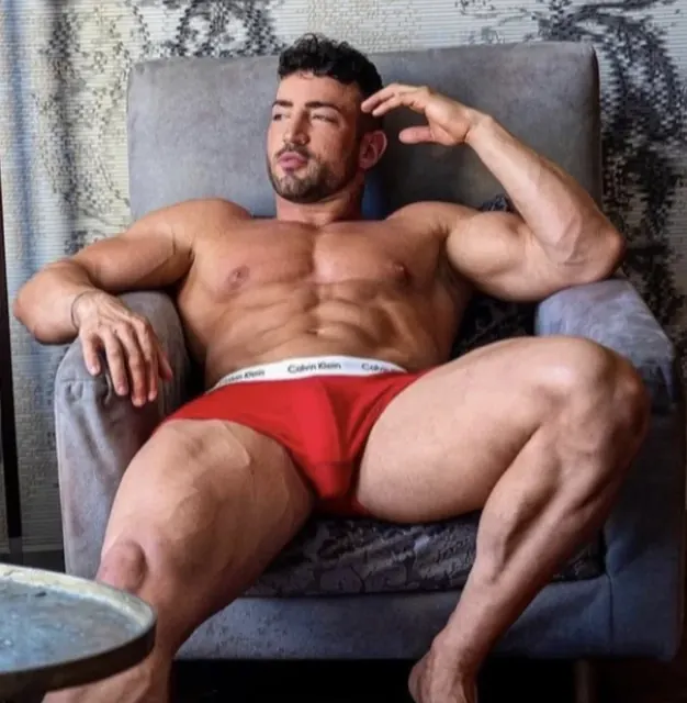 Maximo Garcia OnlyFans pro photographer