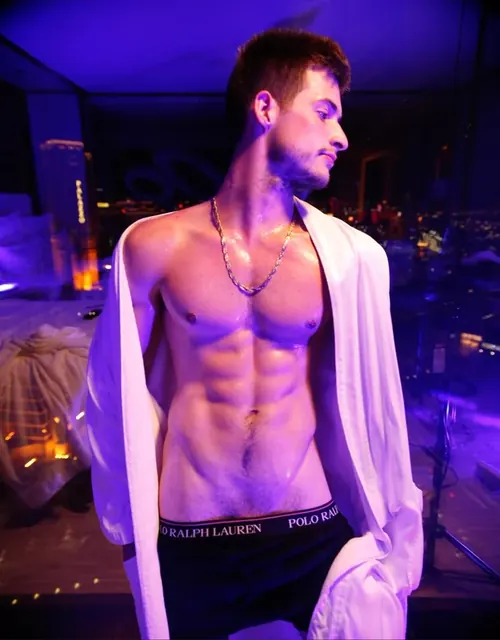 Max Price OnlyFans male creator