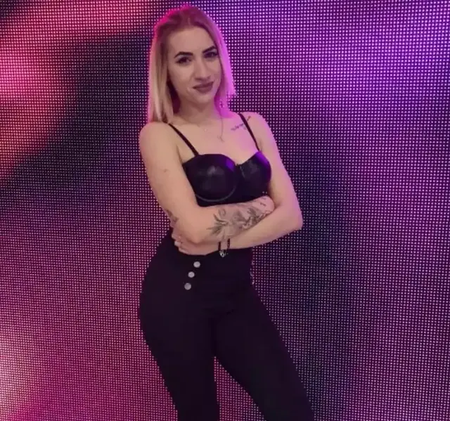 Meadow Cruz OnlyFans naughty mommy