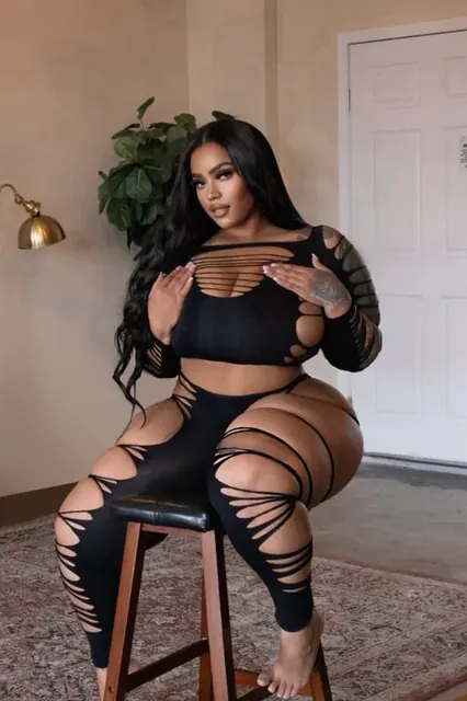 Meetsuzymarie OnlyFans Curvy Creator