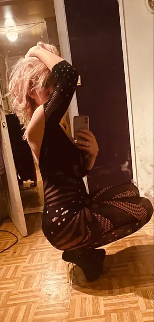 Melini OnlyFans lingerie content